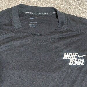Nike Baseball Dri-Fit short sleeve shirt size M Medium